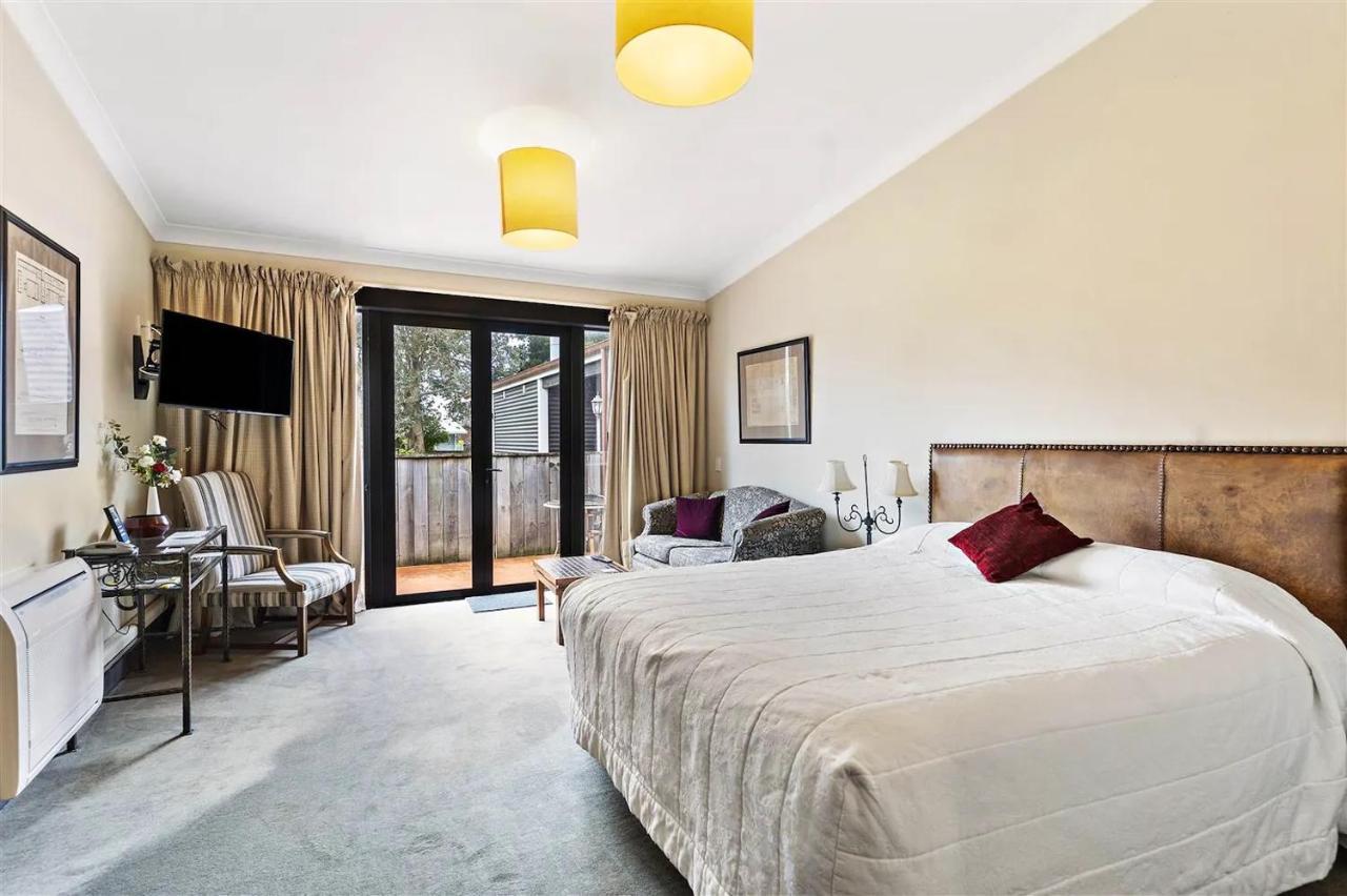 מסטרטון Gateway Motor Inn מראה חיצוני תמונה