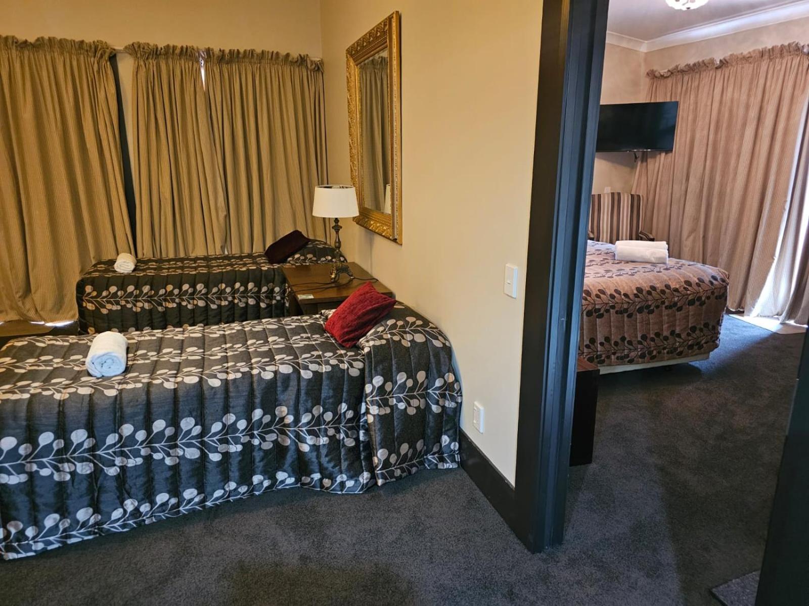 מסטרטון Gateway Motor Inn מראה חיצוני תמונה