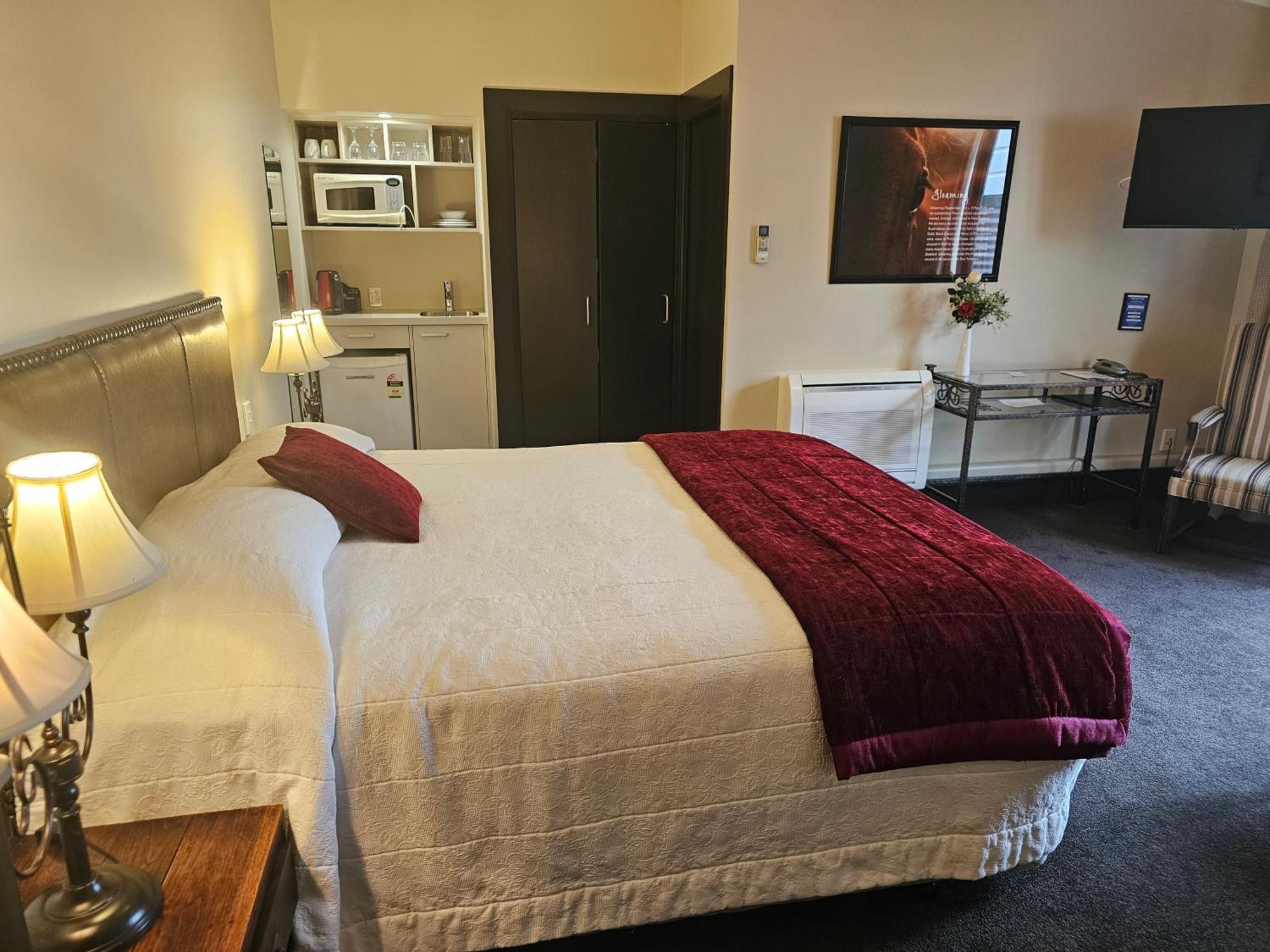 מסטרטון Gateway Motor Inn מראה חיצוני תמונה